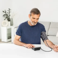 Beurer BM 64 Blodtrykkmåler overarm med Bluetooth®