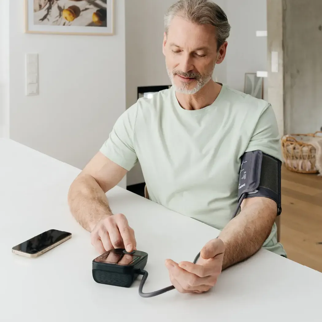 Beurer BM 48 Blodtrykkmåler overarm med Bluetooth®