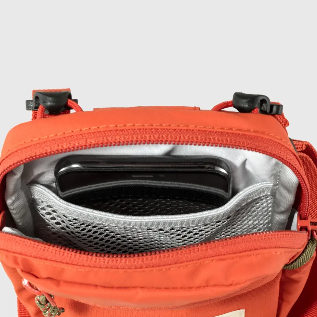 Fjällräven High Coast Pocket Veske, Blackberry