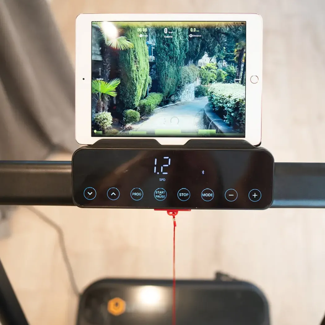 Urevo Strol 2S Pro sammenleggbar tredemølle med stigning og app